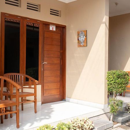 Reddoorz Near Buleleng Harbour 2 Hotel Singaraja  Ngoại thất bức ảnh