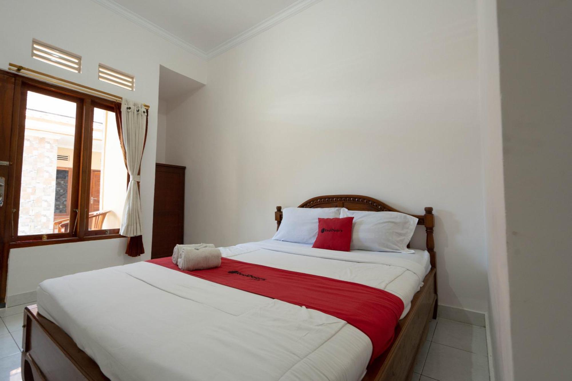 Reddoorz Near Buleleng Harbour 2 Hotel Singaraja  Ngoại thất bức ảnh