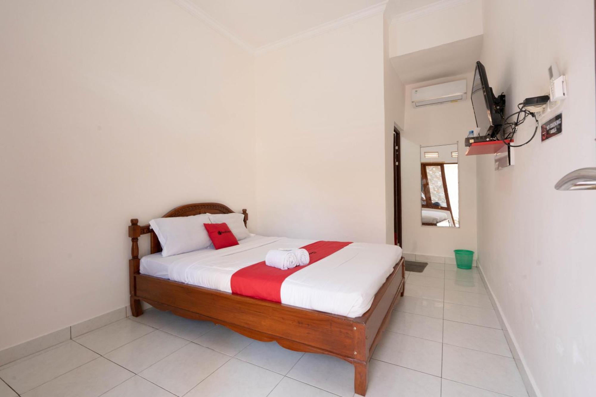 Reddoorz Near Buleleng Harbour 2 Hotel Singaraja  Ngoại thất bức ảnh