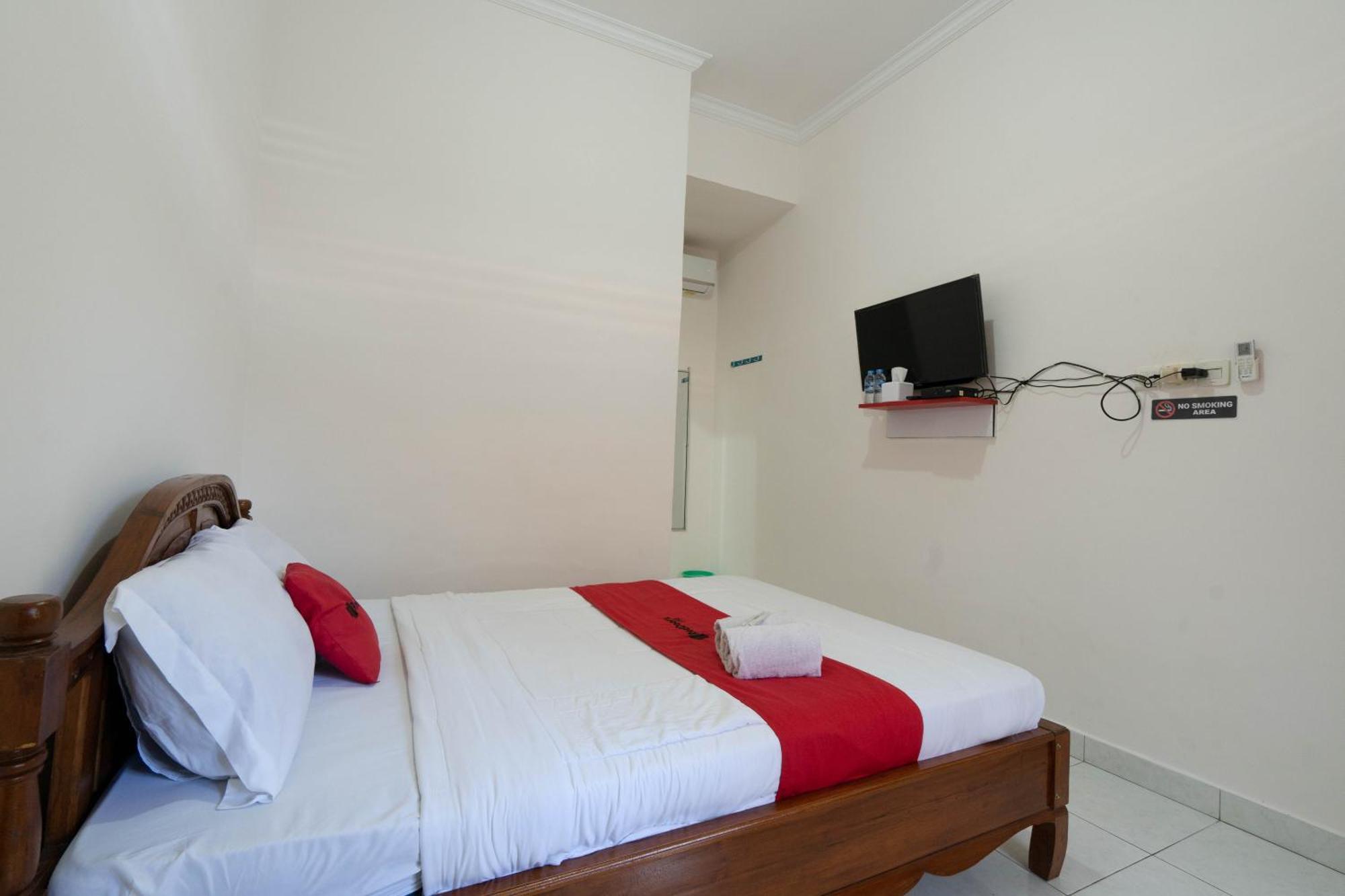 Reddoorz Near Buleleng Harbour 2 Hotel Singaraja  Ngoại thất bức ảnh